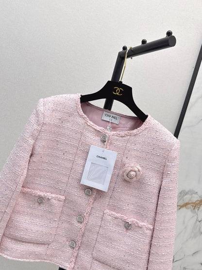 25 Girly pink short woven jacket