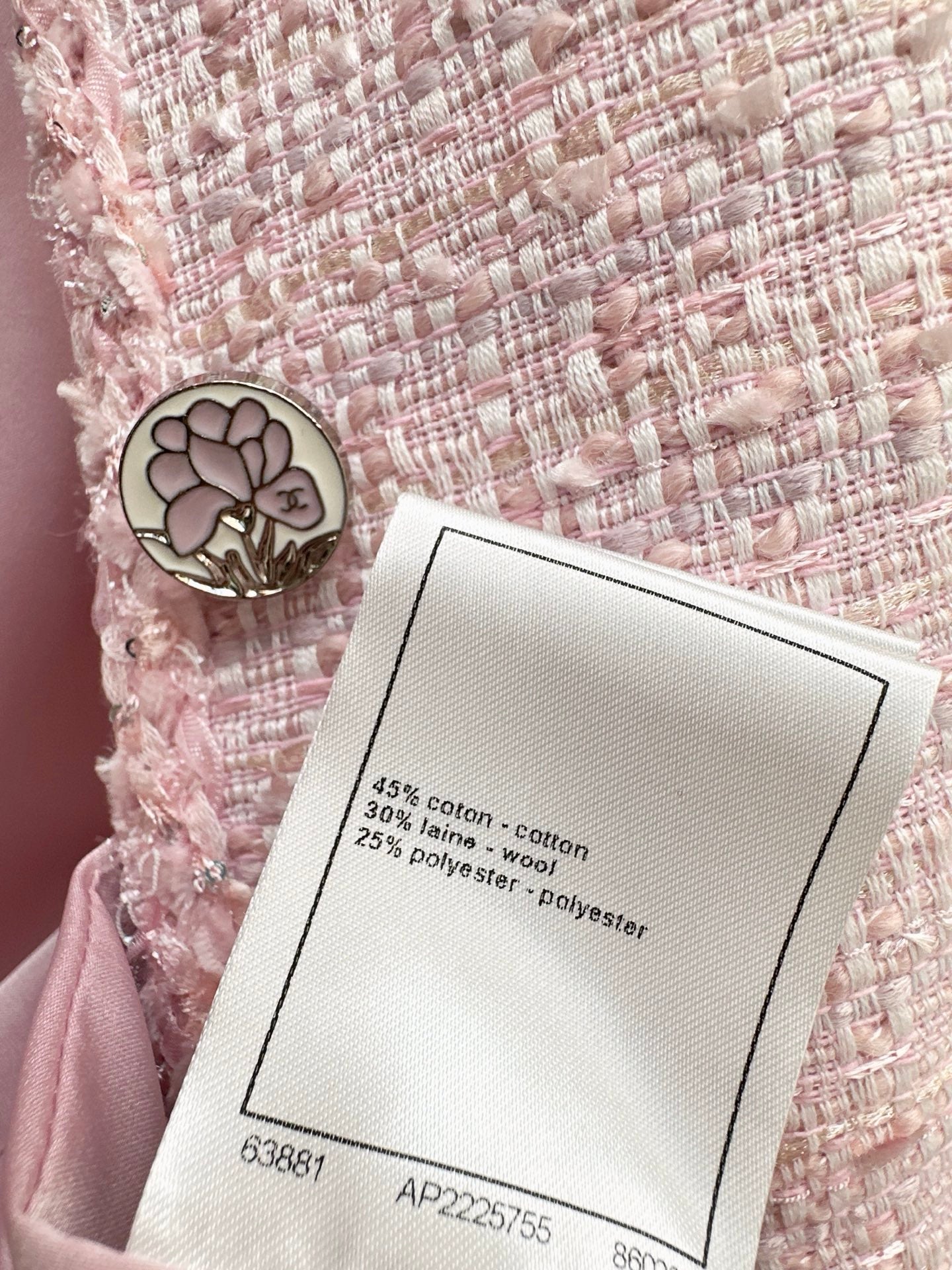 25 Girly pink short woven jacket