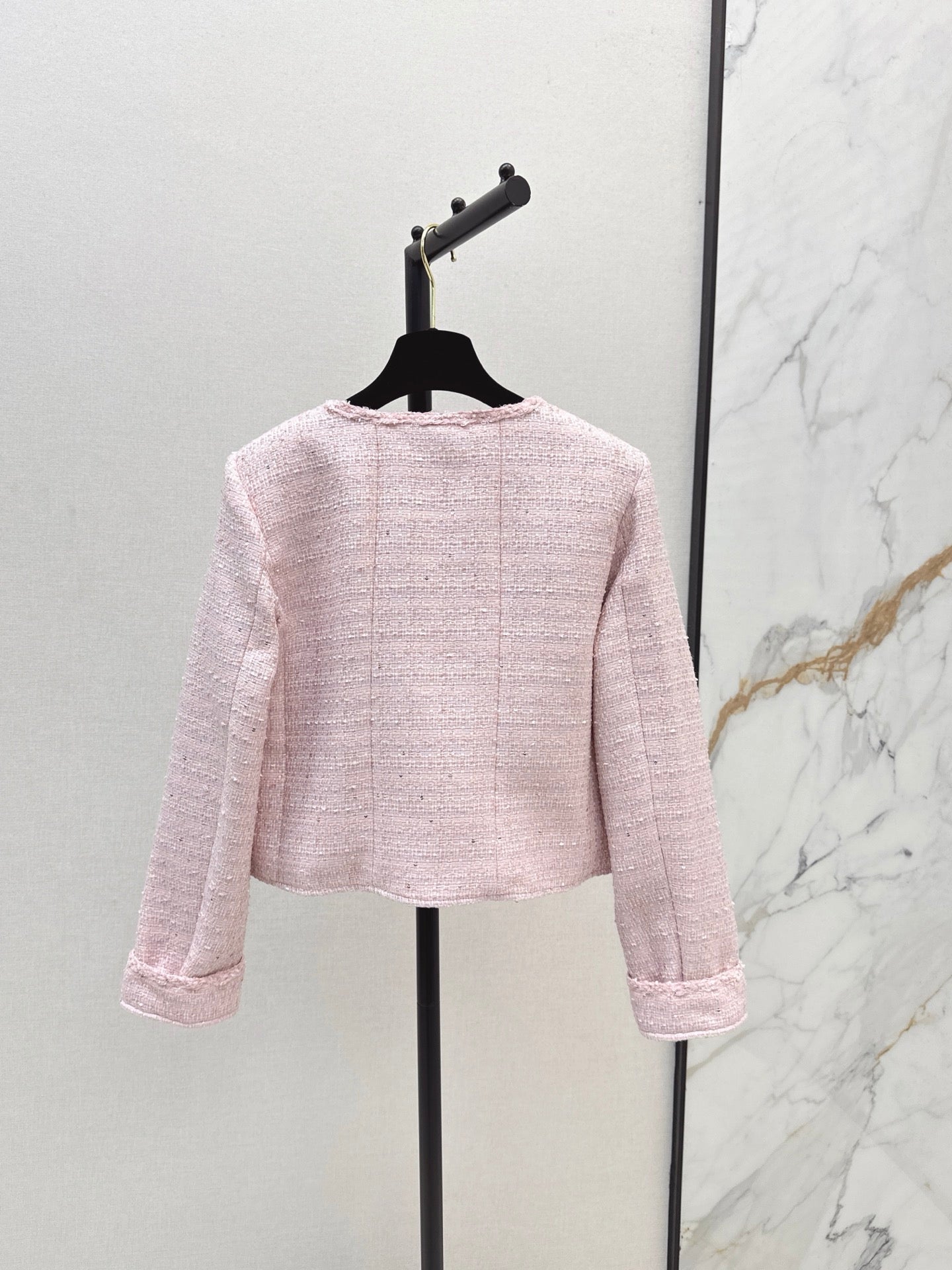 25 Girly pink short woven jacket