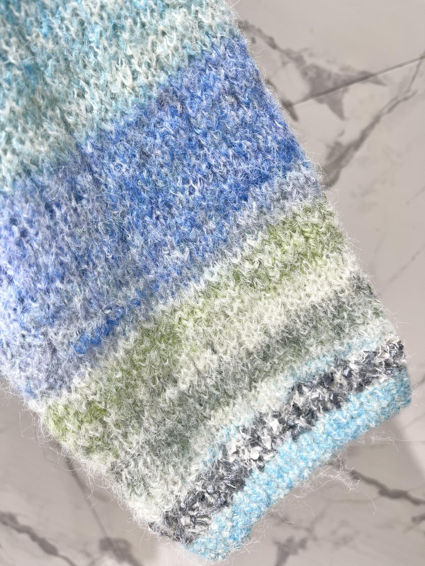 25 Gradient stripe patchwork mohair knitted cardigan