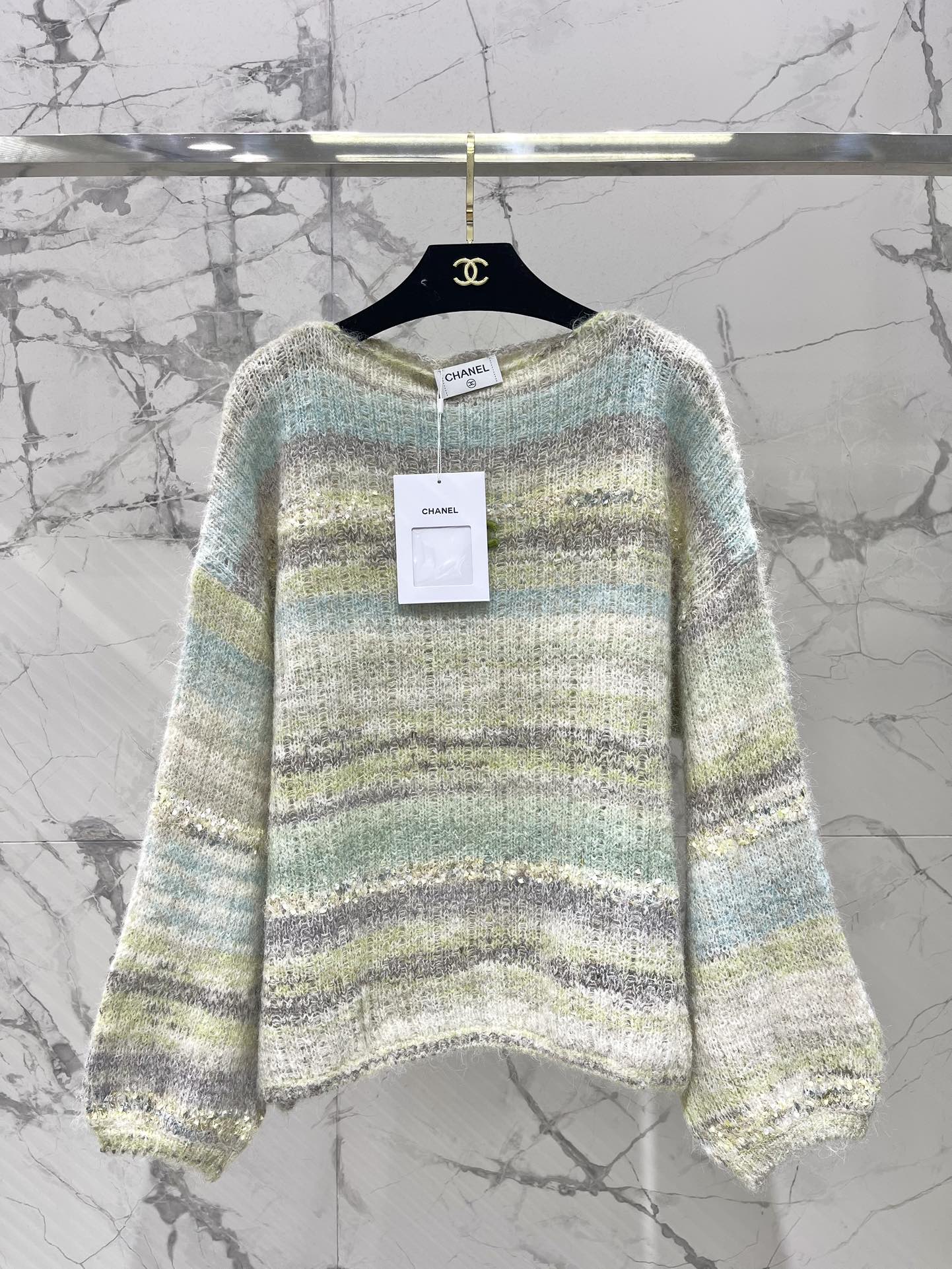 25 Gradient-panel mohair loose sweater