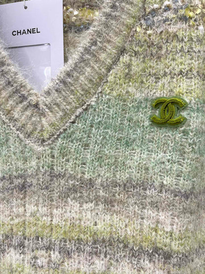 25 Gradient mohair vest