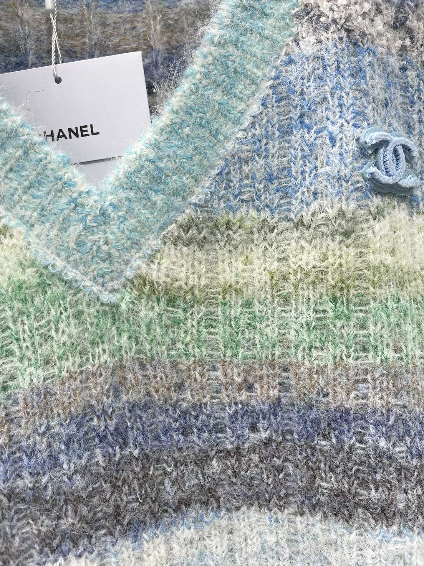 25 Gradient mohair vest