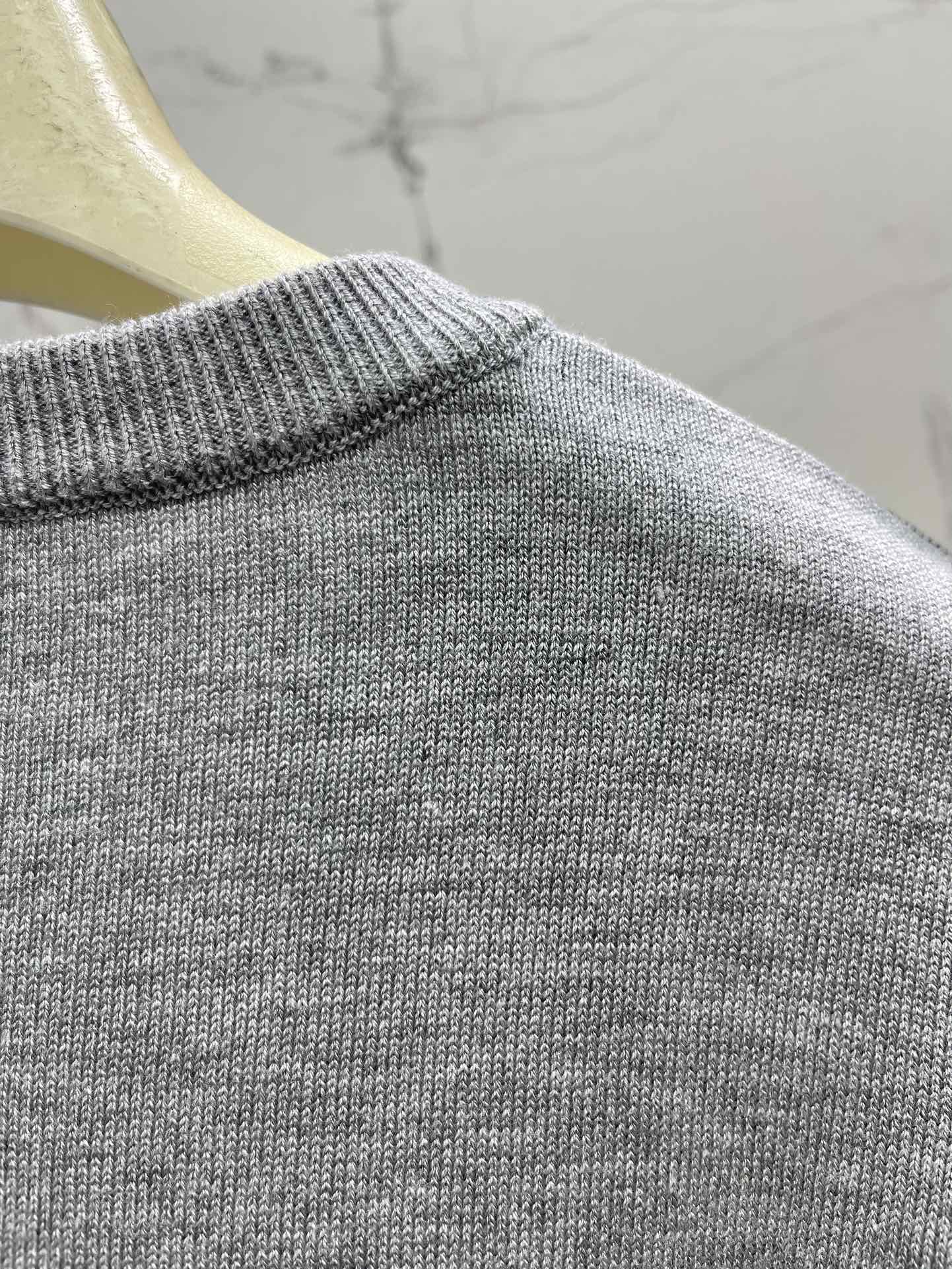 25 New Loose Cotton Blend Puzzle Pocket Knit wool Sweater