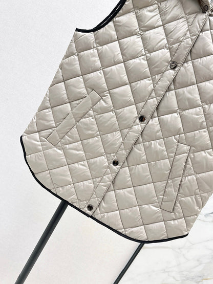 25 New Diamond Hooded Down Vest Jacket