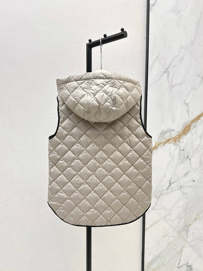 25 New Diamond Hooded Down Vest Jacket