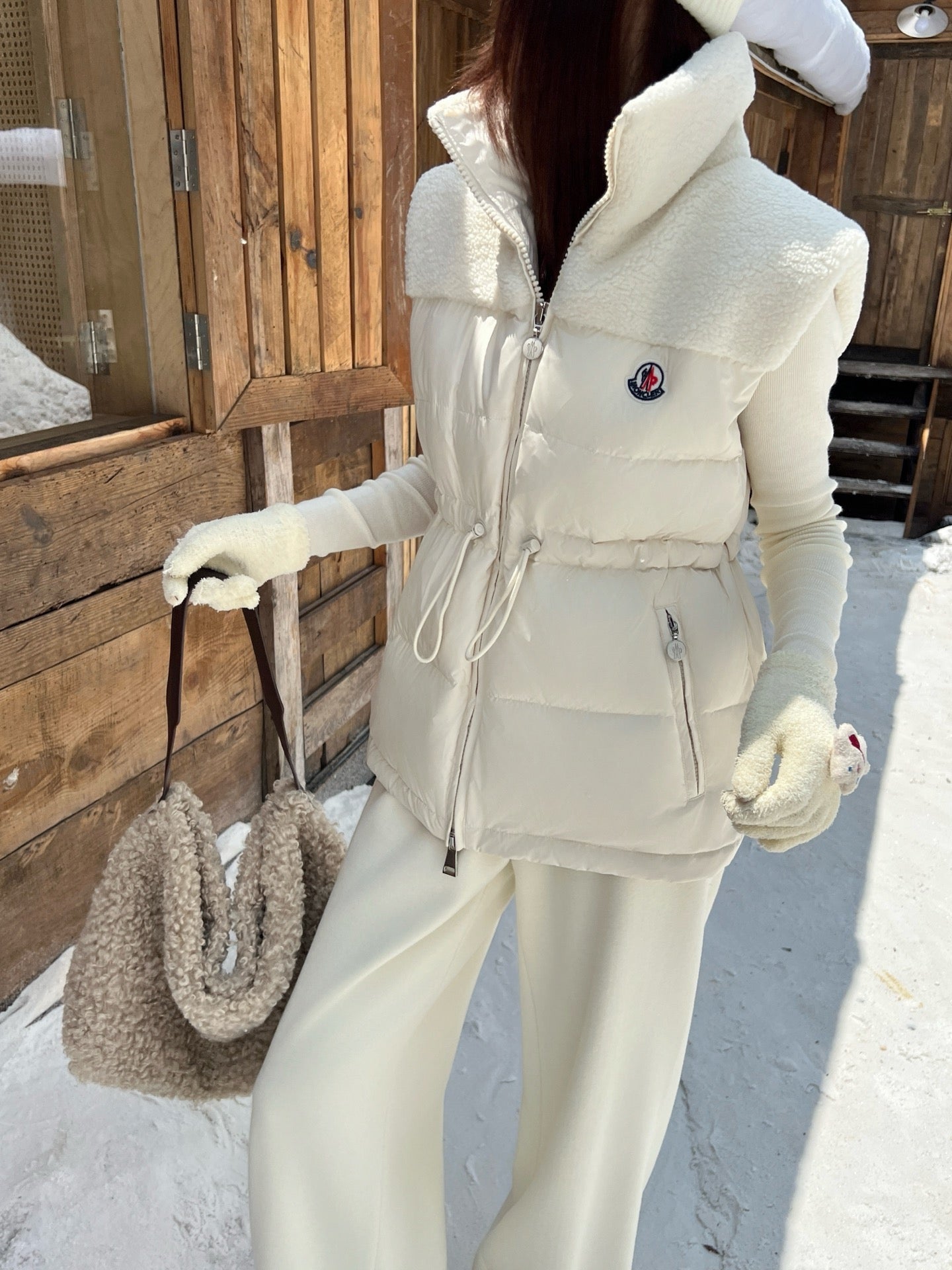 25 New environmentally friendly lambswool down jacket vest(White/Black)