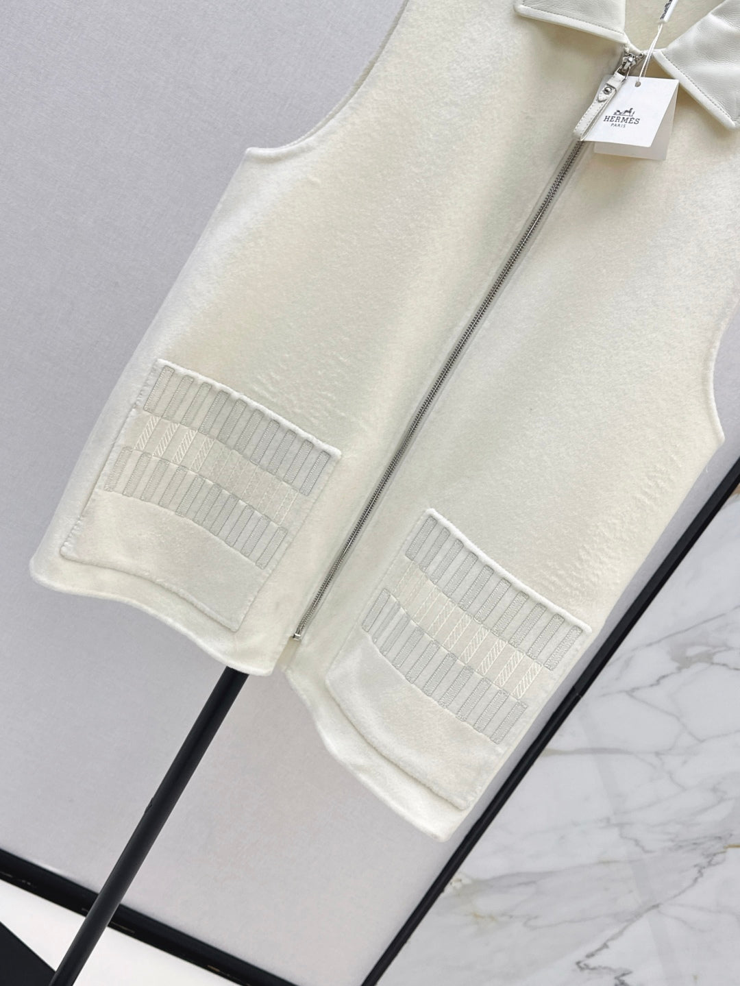 25 New wool cashmere vest jacket