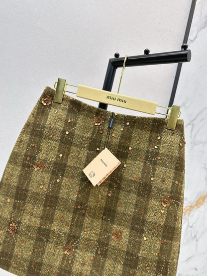 25 Plaid Series Beaded Sequin Shorts