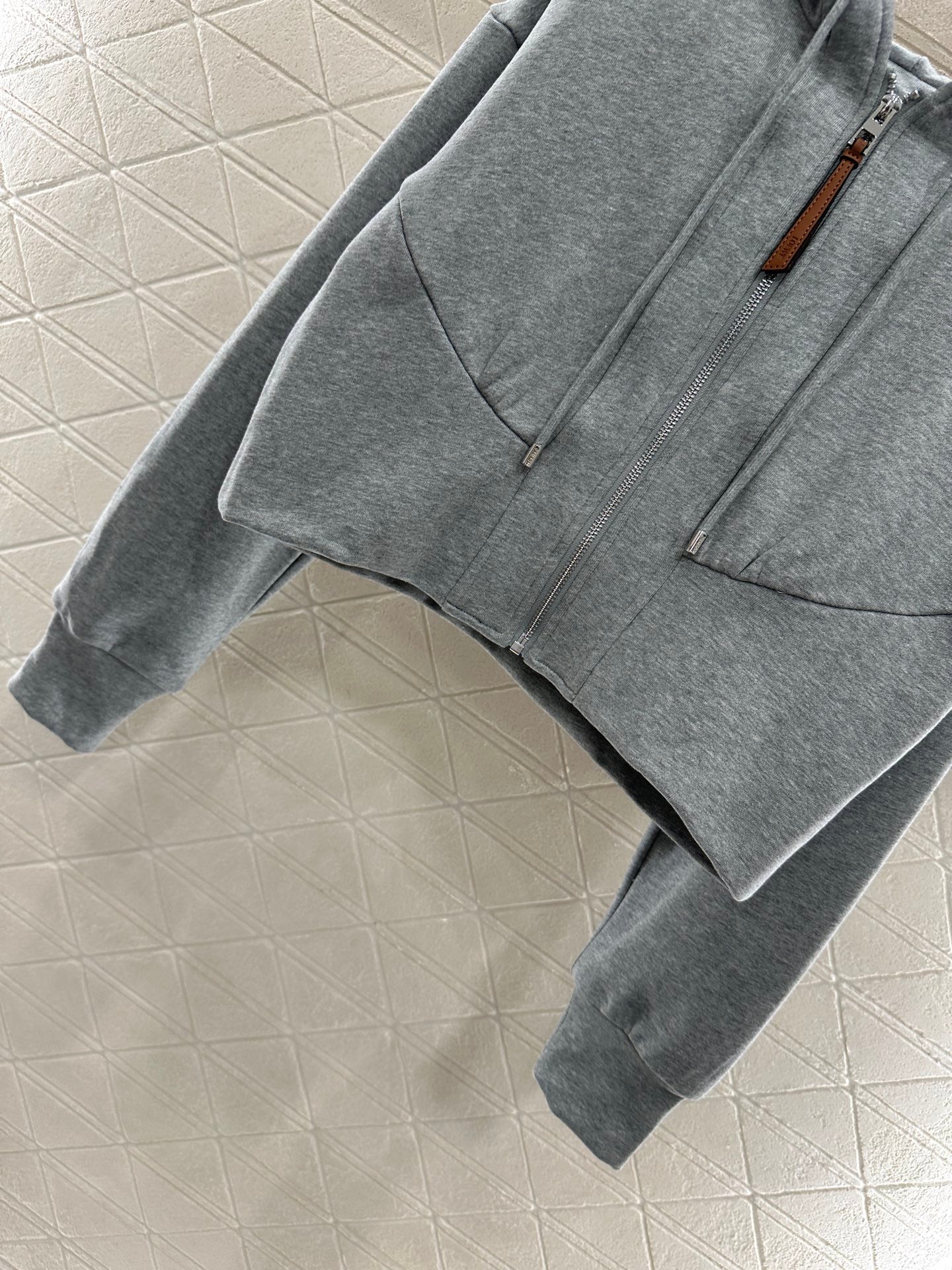 25Ffw new hooded jacket with trousers set