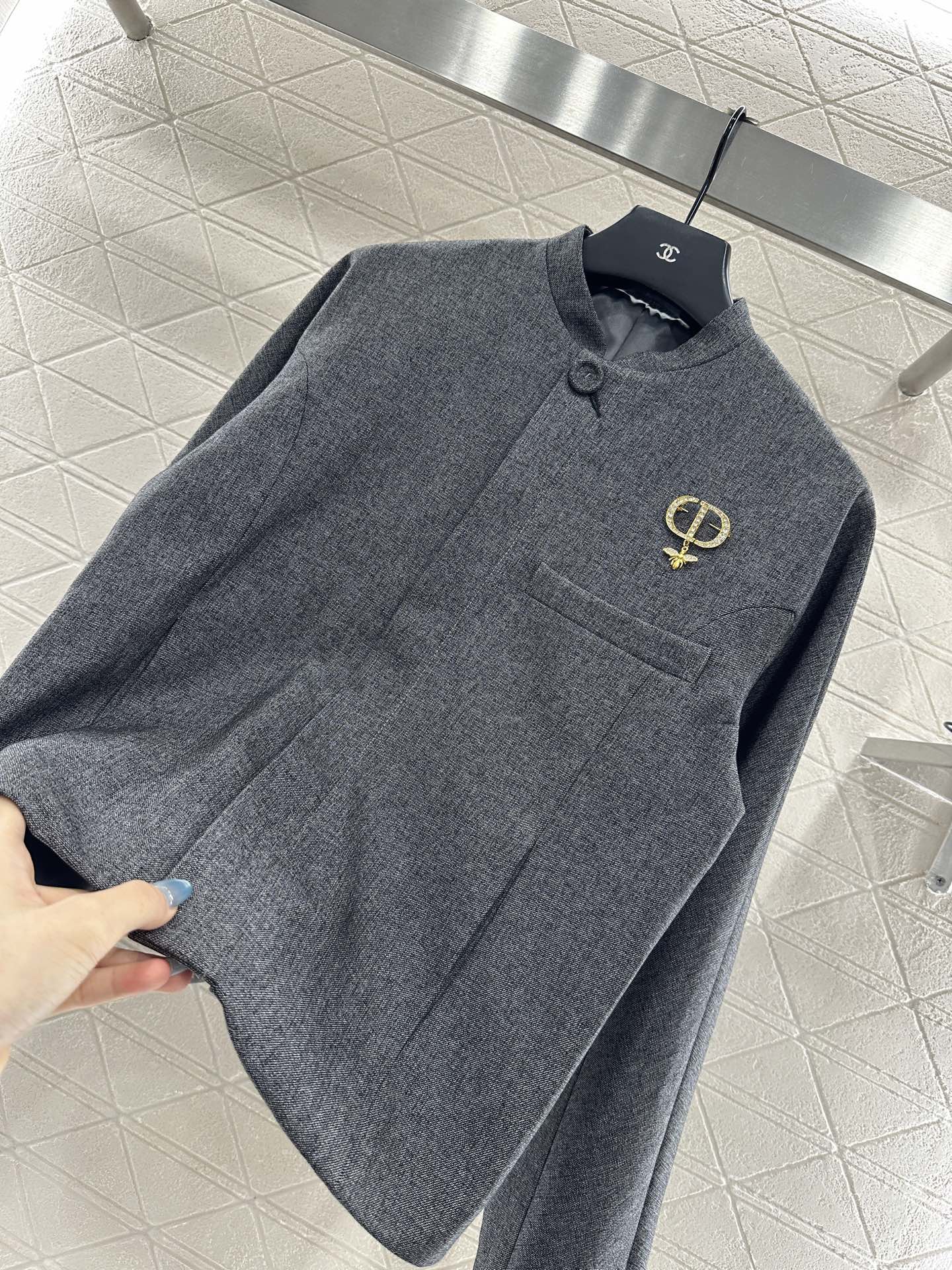 25fw new stand collar brooch coat