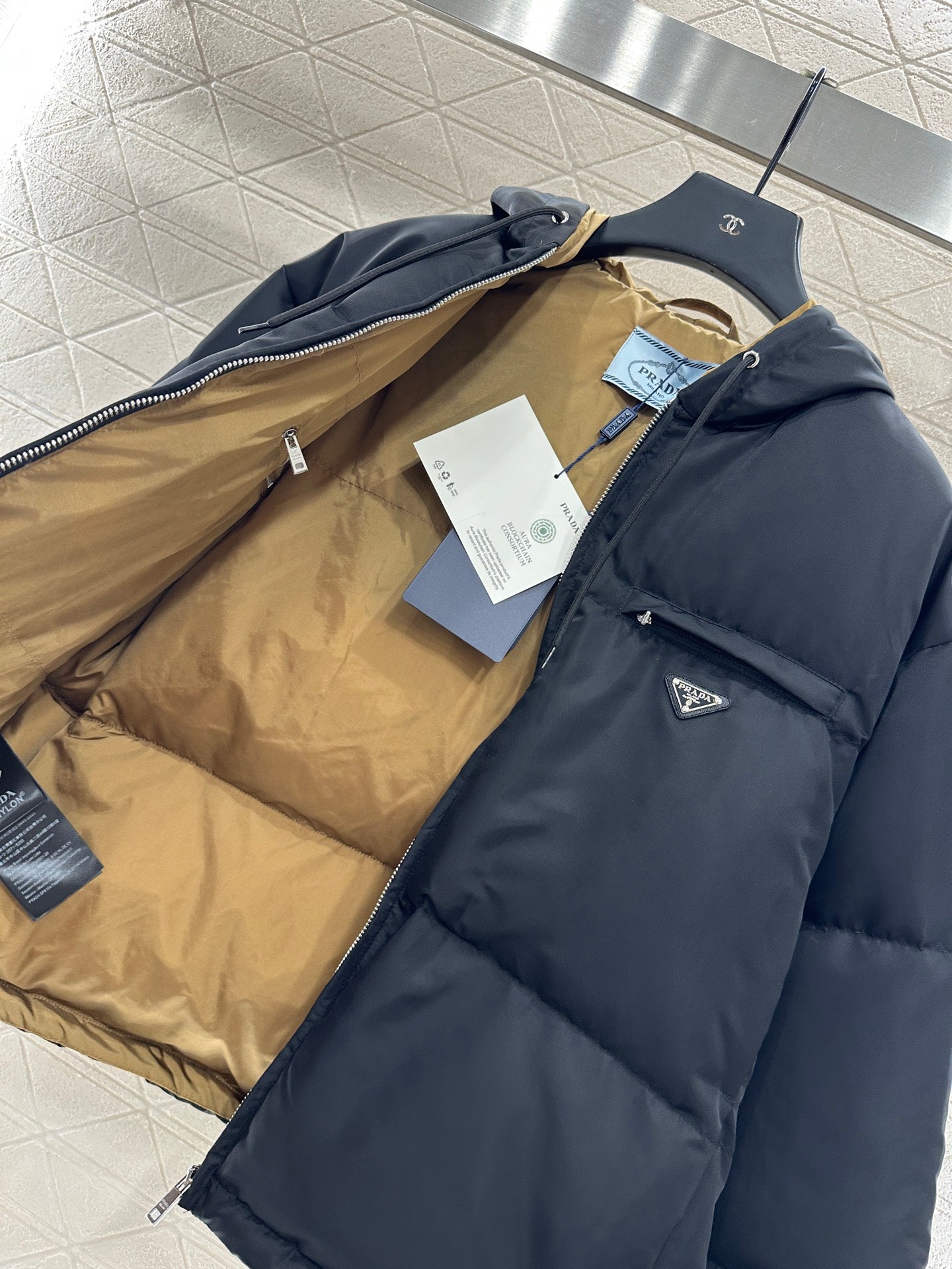 25fw new hooded contrast color down jacket