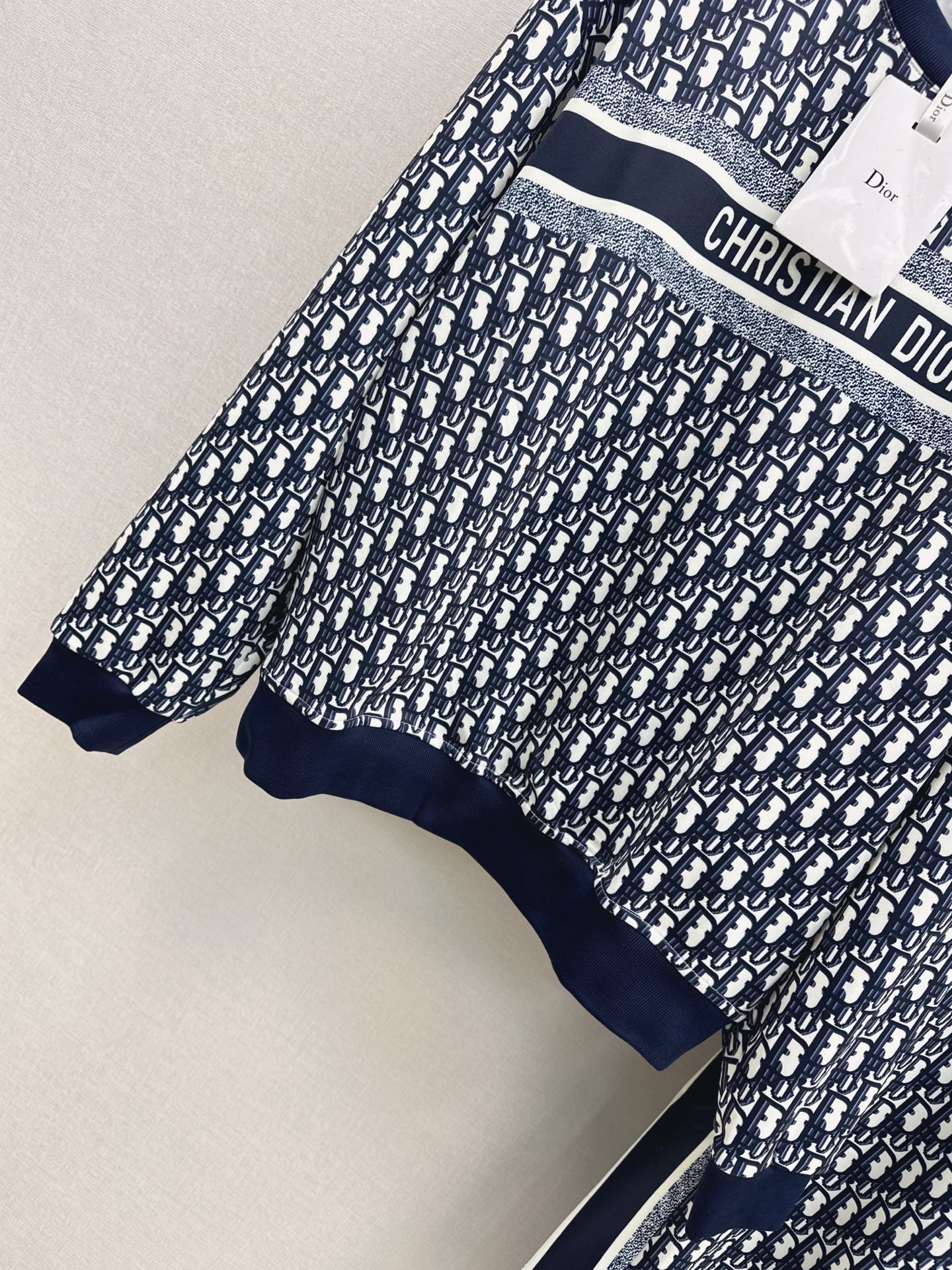 25fw new pattern sweatshirt with trousers set