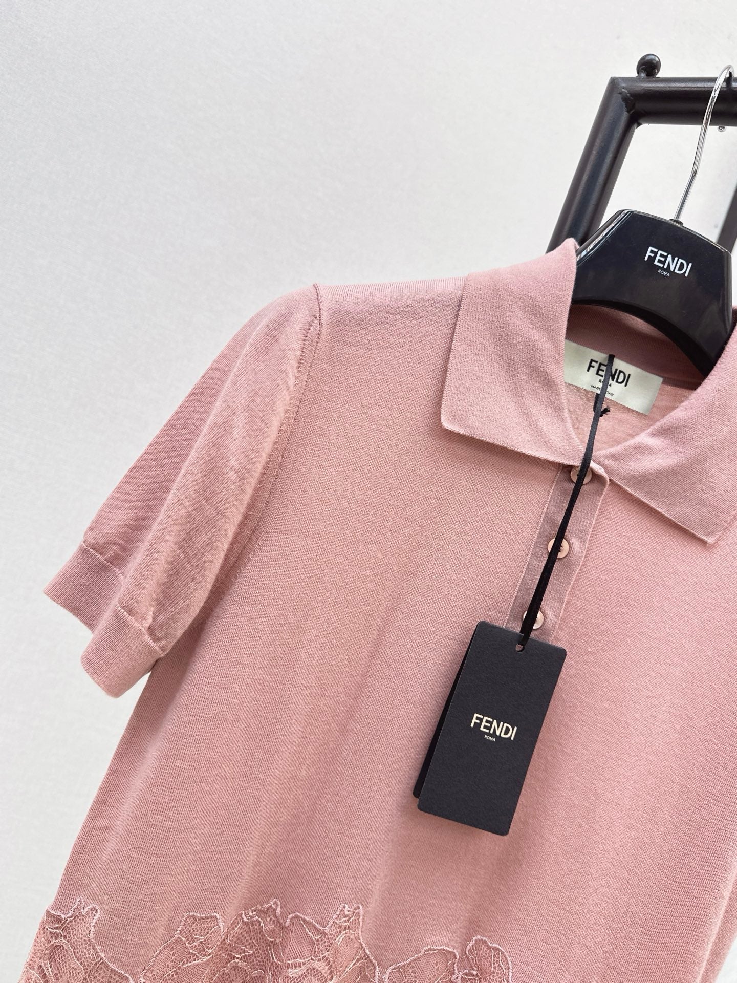 25 new lace lapel wool knitted polo