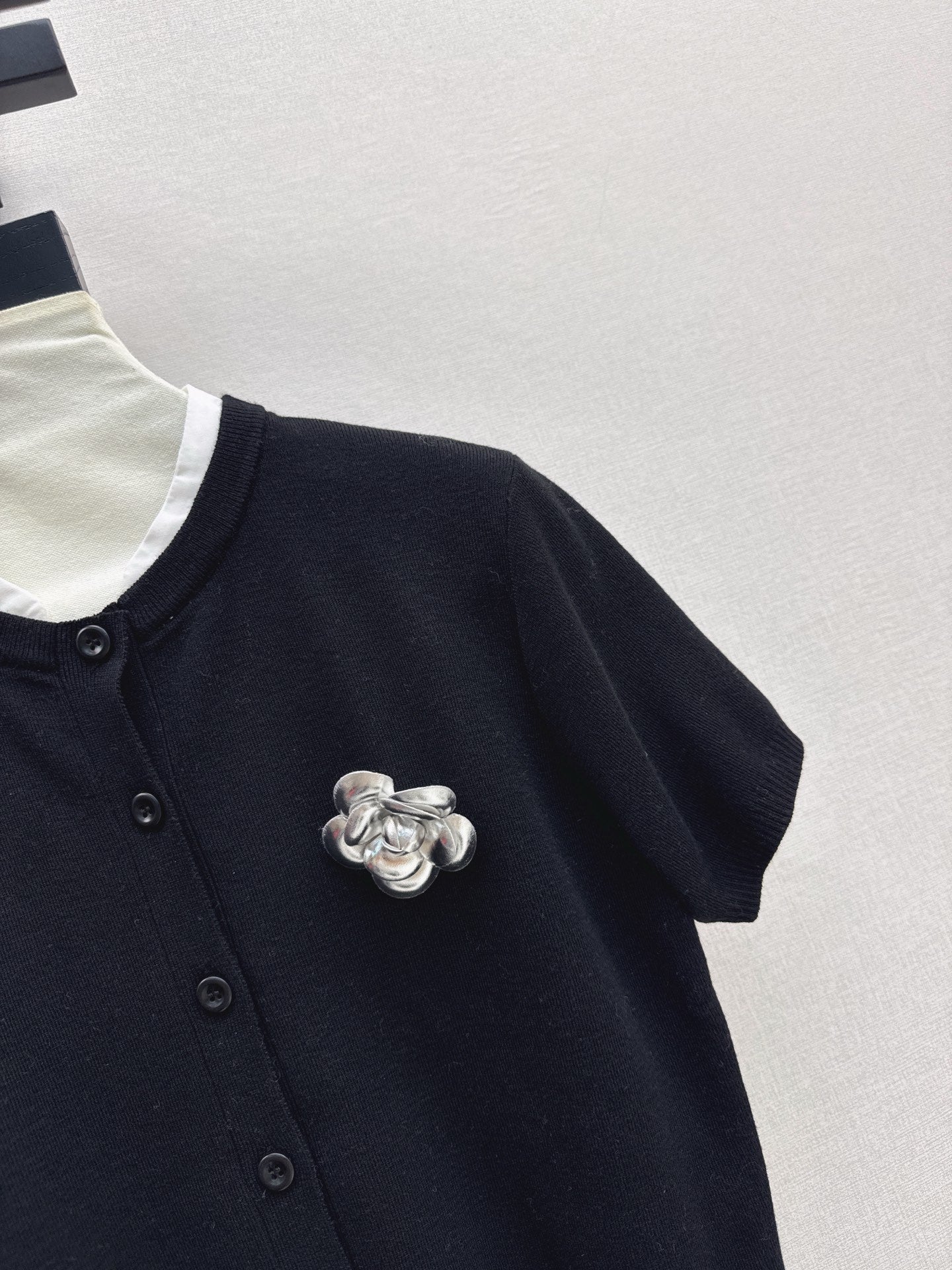 25fw new camellia knitted short sleeves