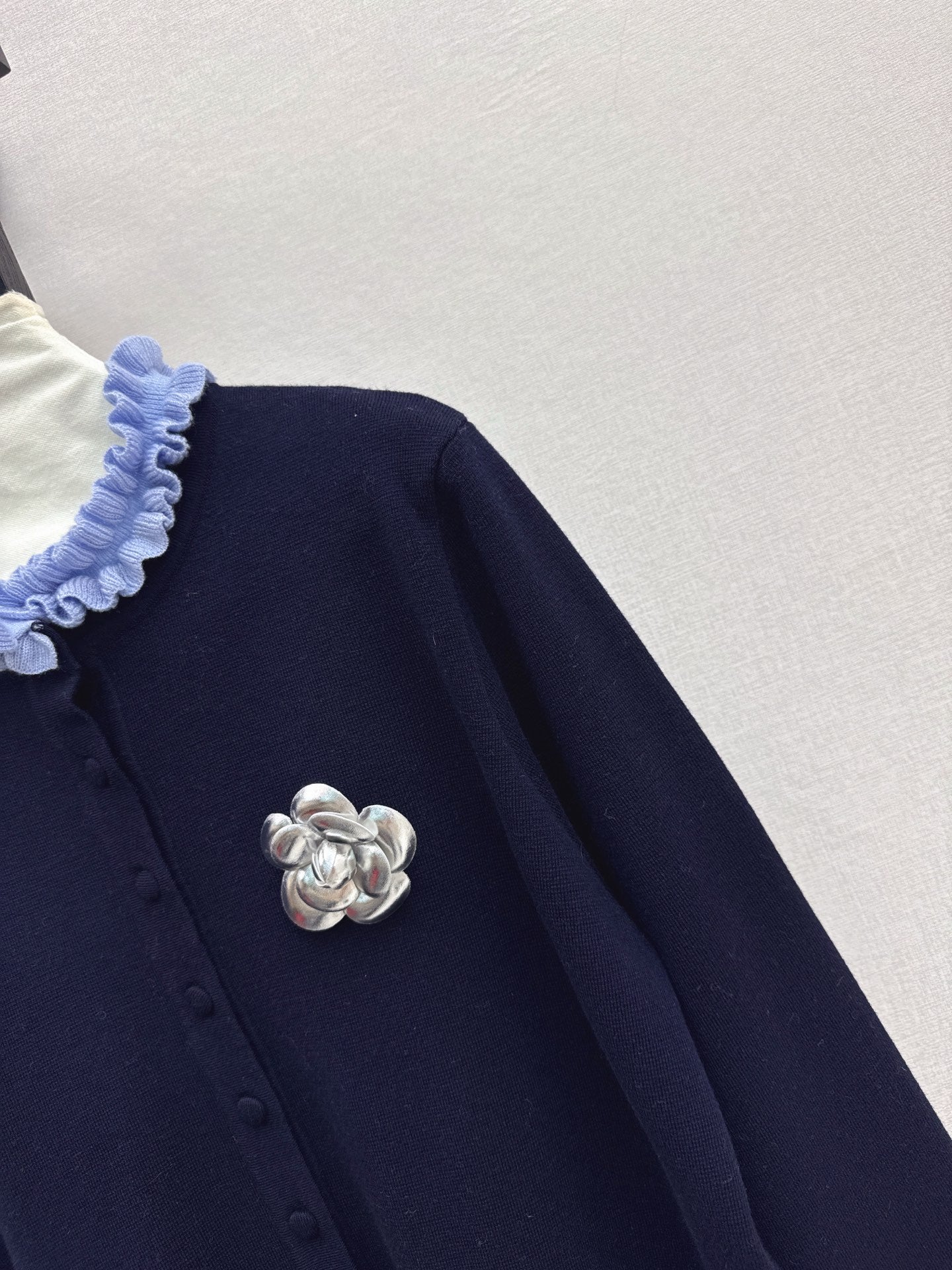 25fw new camellia fake two-piece knitted cardigan