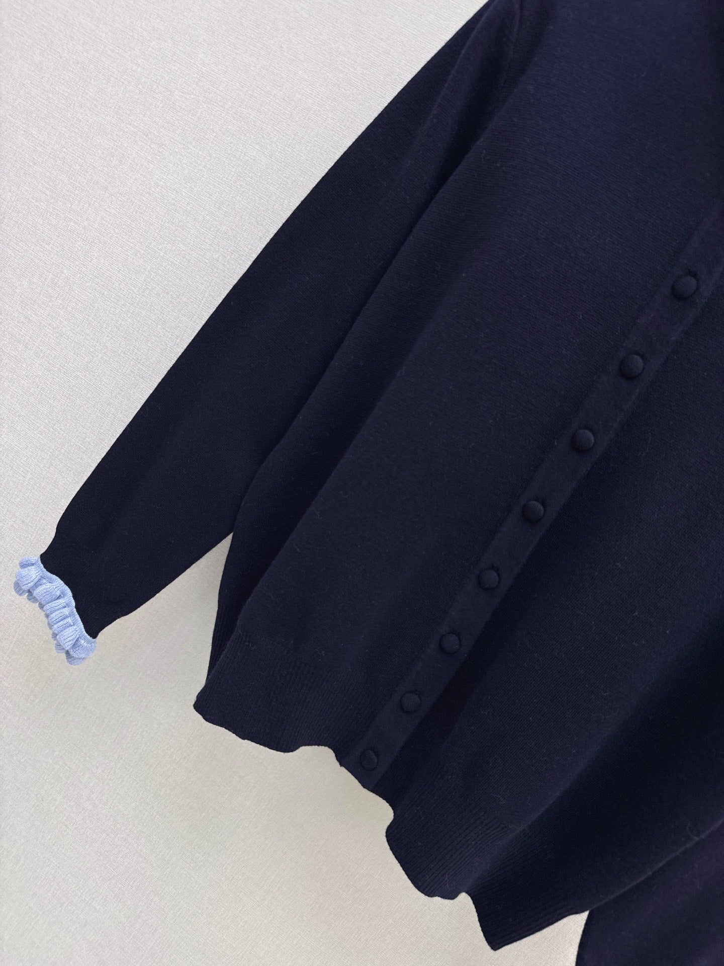 25fw new camellia fake two-piece knitted cardigan