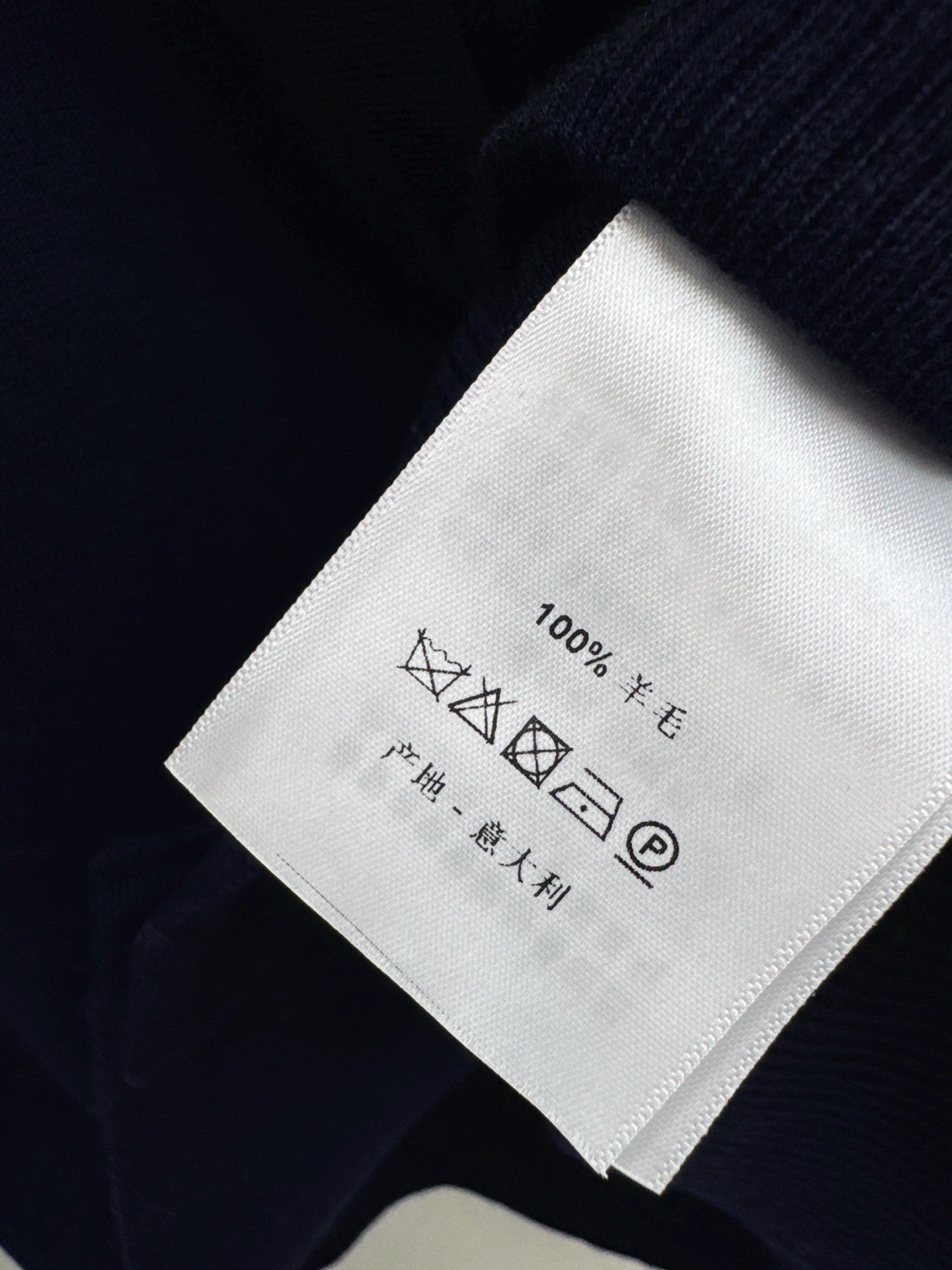 25fw new camellia fake two-piece knitted cardigan