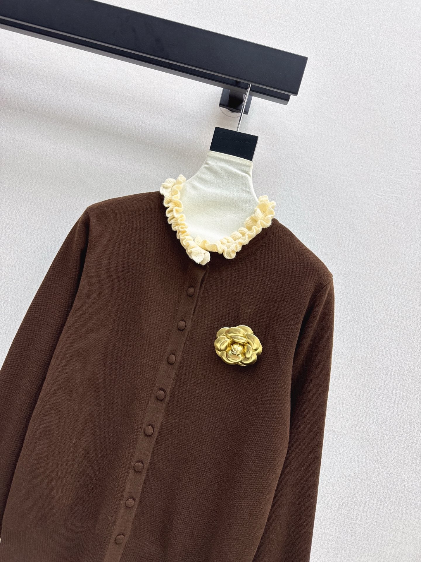 25fw new camellia fake two-piece knitted cardigan