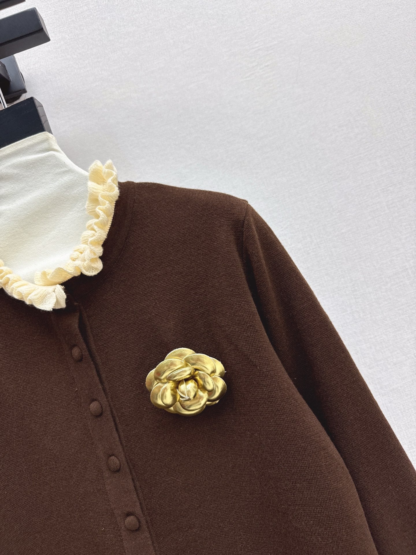 25fw new camellia fake two-piece knitted cardigan