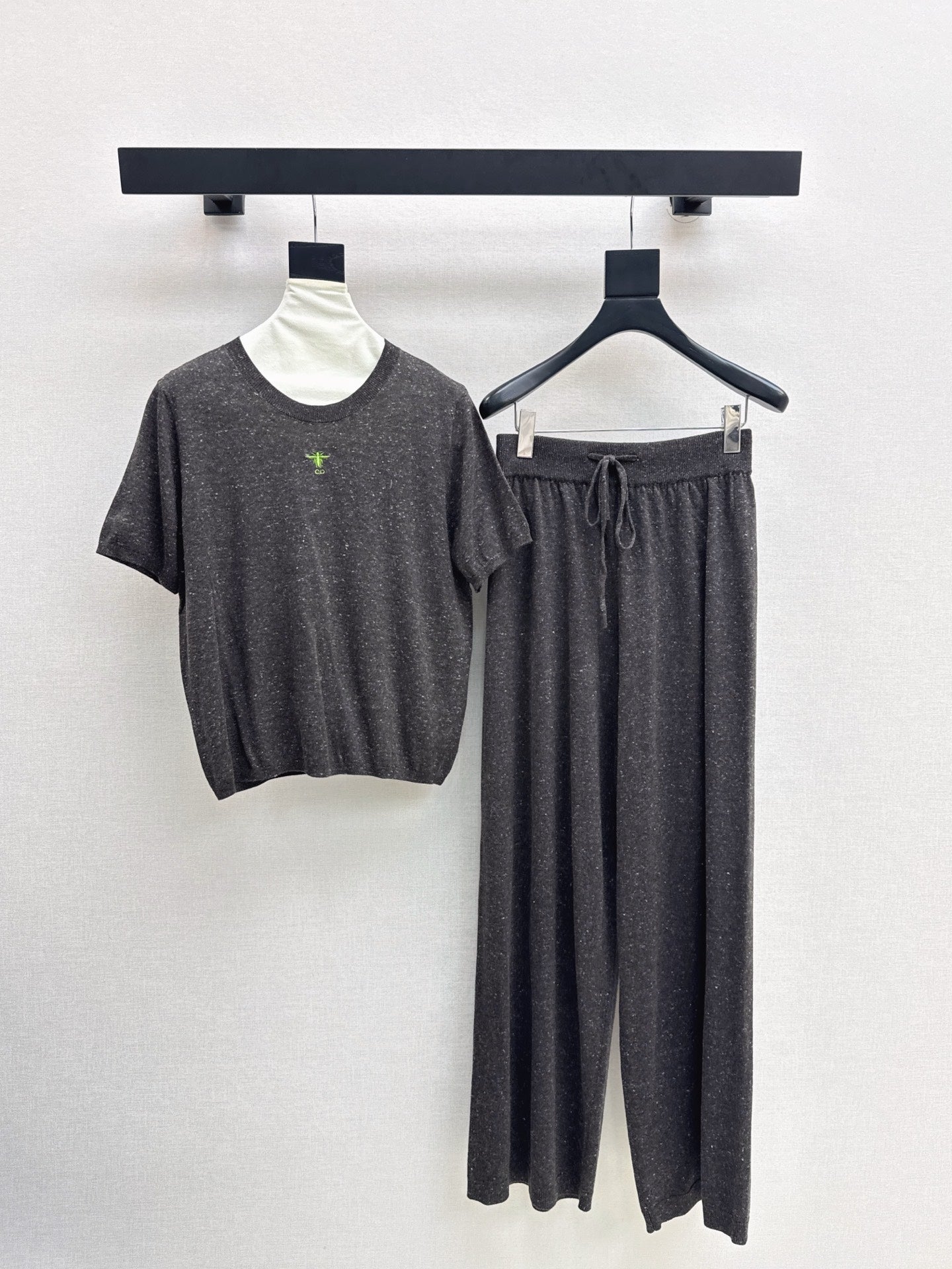 25fw new wool embroidered sweater with straight pants suit