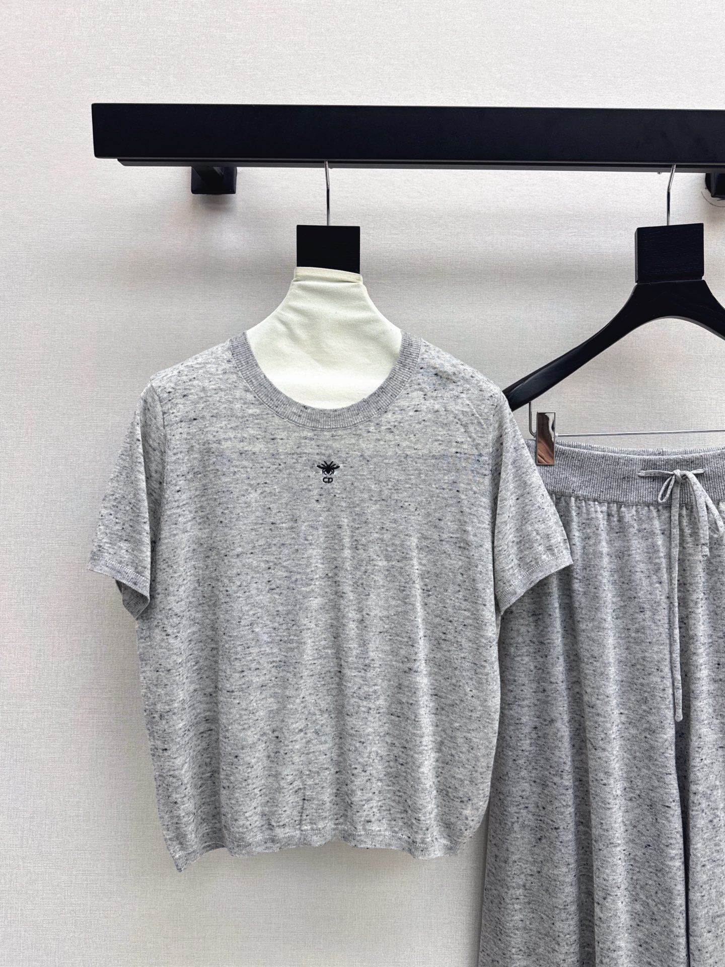 25fw new wool embroidered sweater with straight pants suit