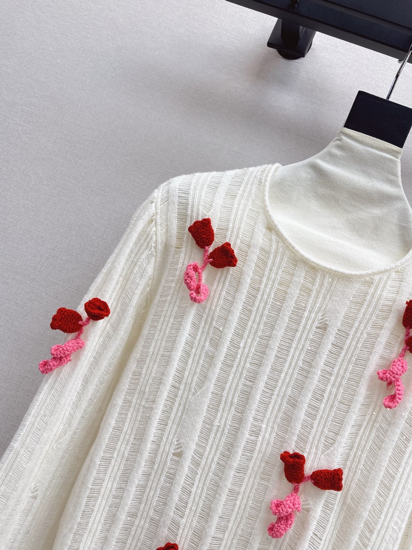 25fw new wool round neck sweater with skirt suit