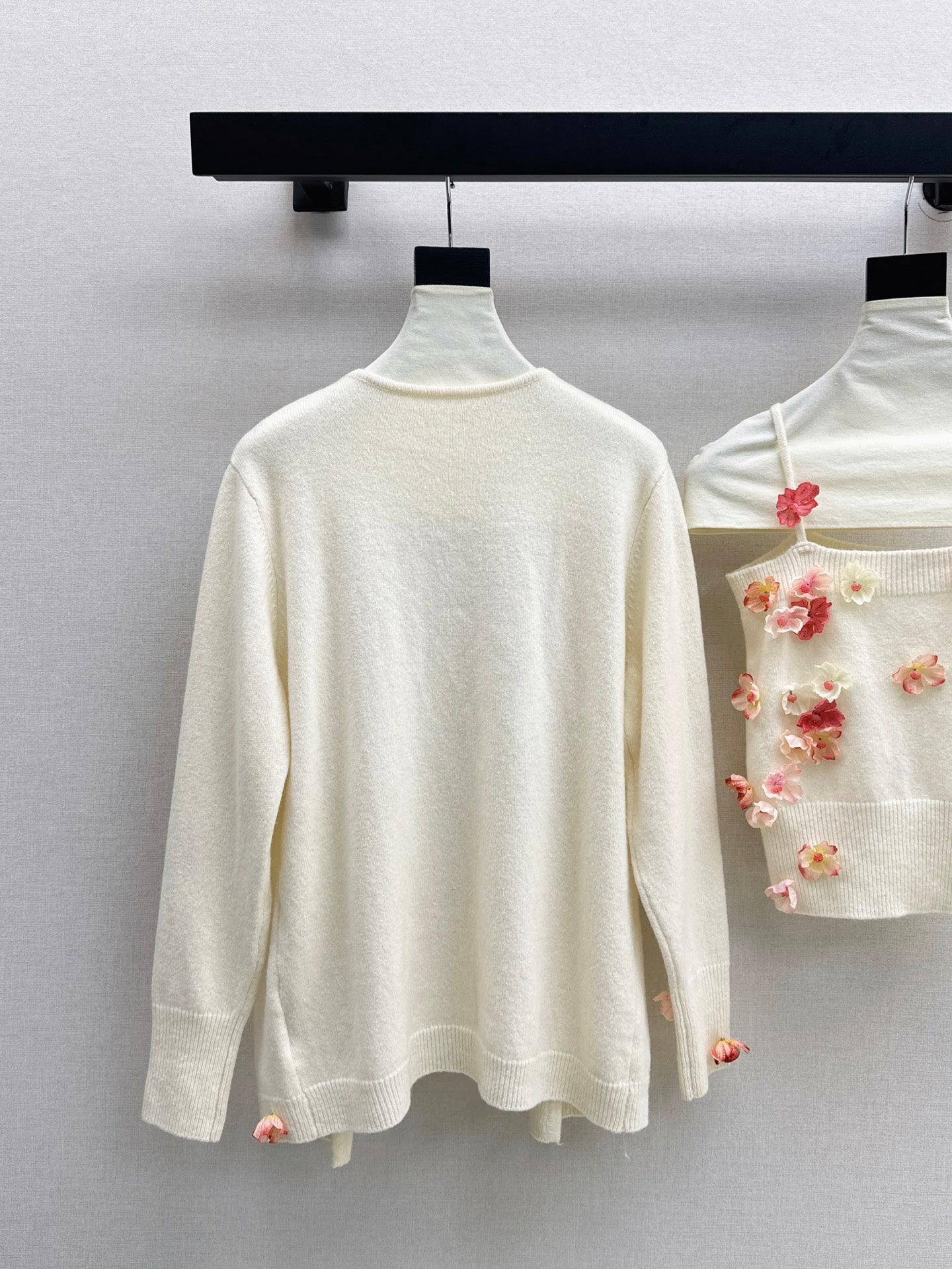 25fw new wool flower sling with cardigan top set