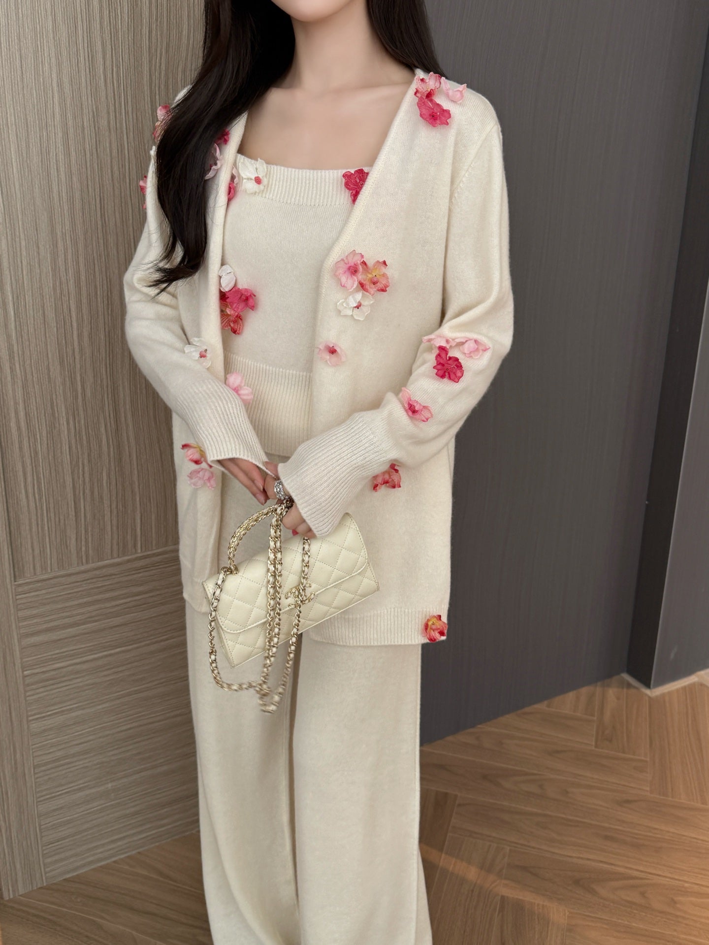 25fw new wool flower sling with cardigan top set