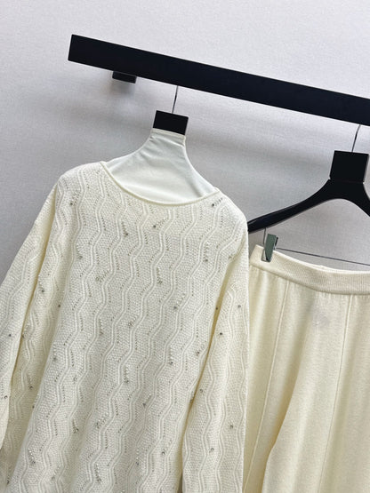 25fw new wool beaded round neck sweater with straight pants suit
