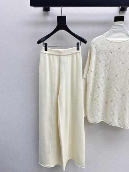 25fw new wool beaded round neck sweater with straight pants suit
