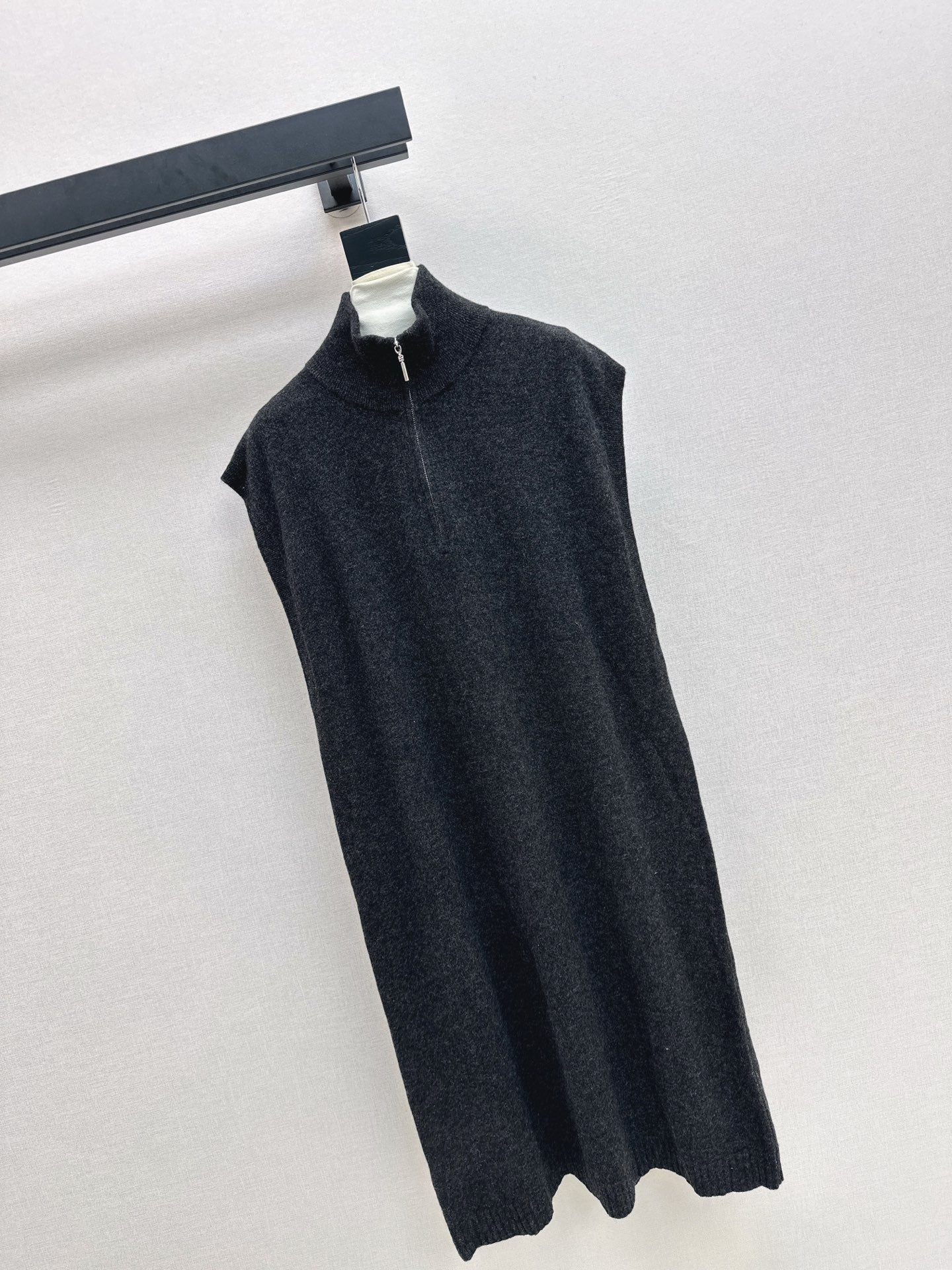 25fw new round neck wool dress