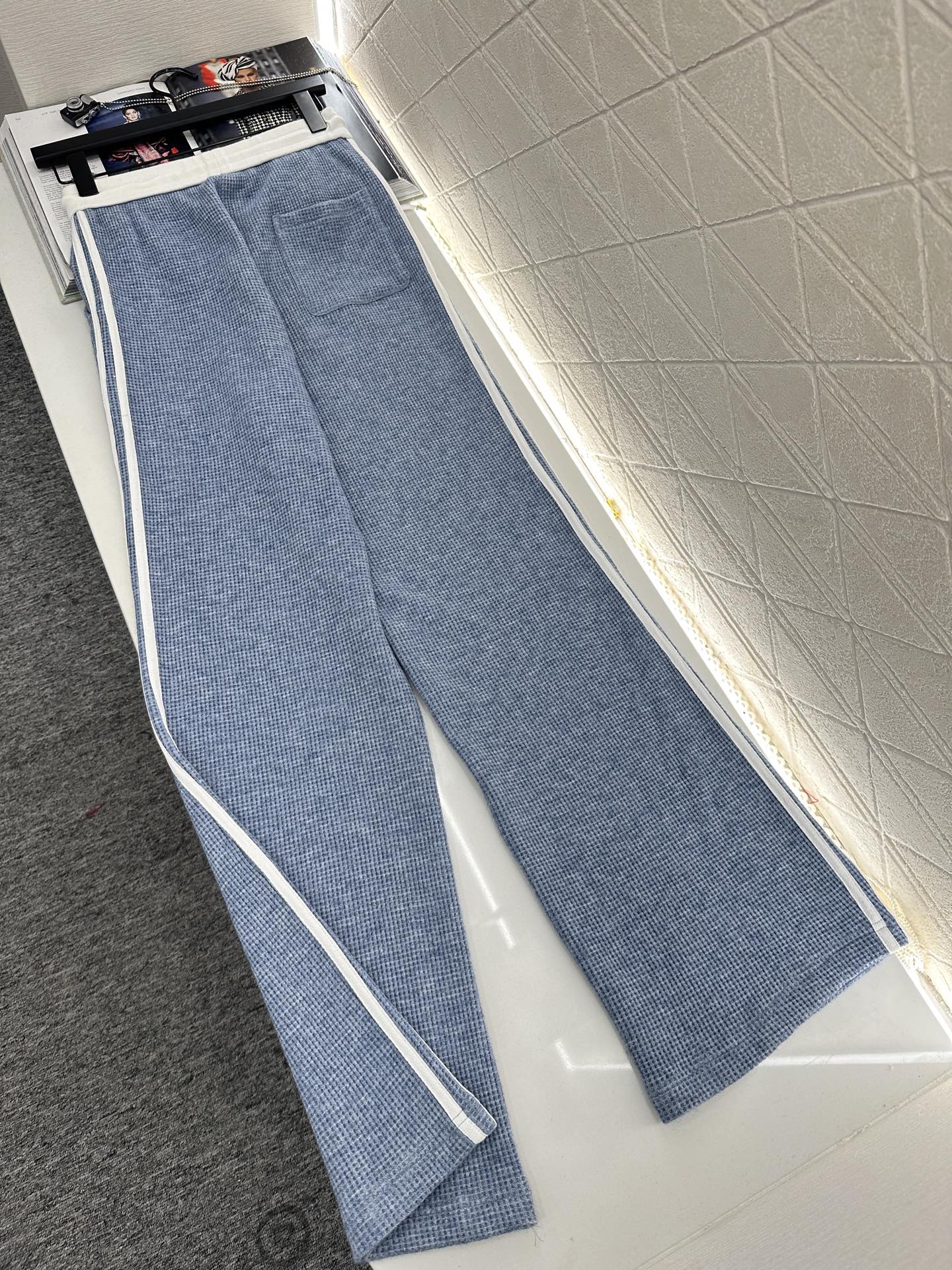 25 Sports jacket+pants set