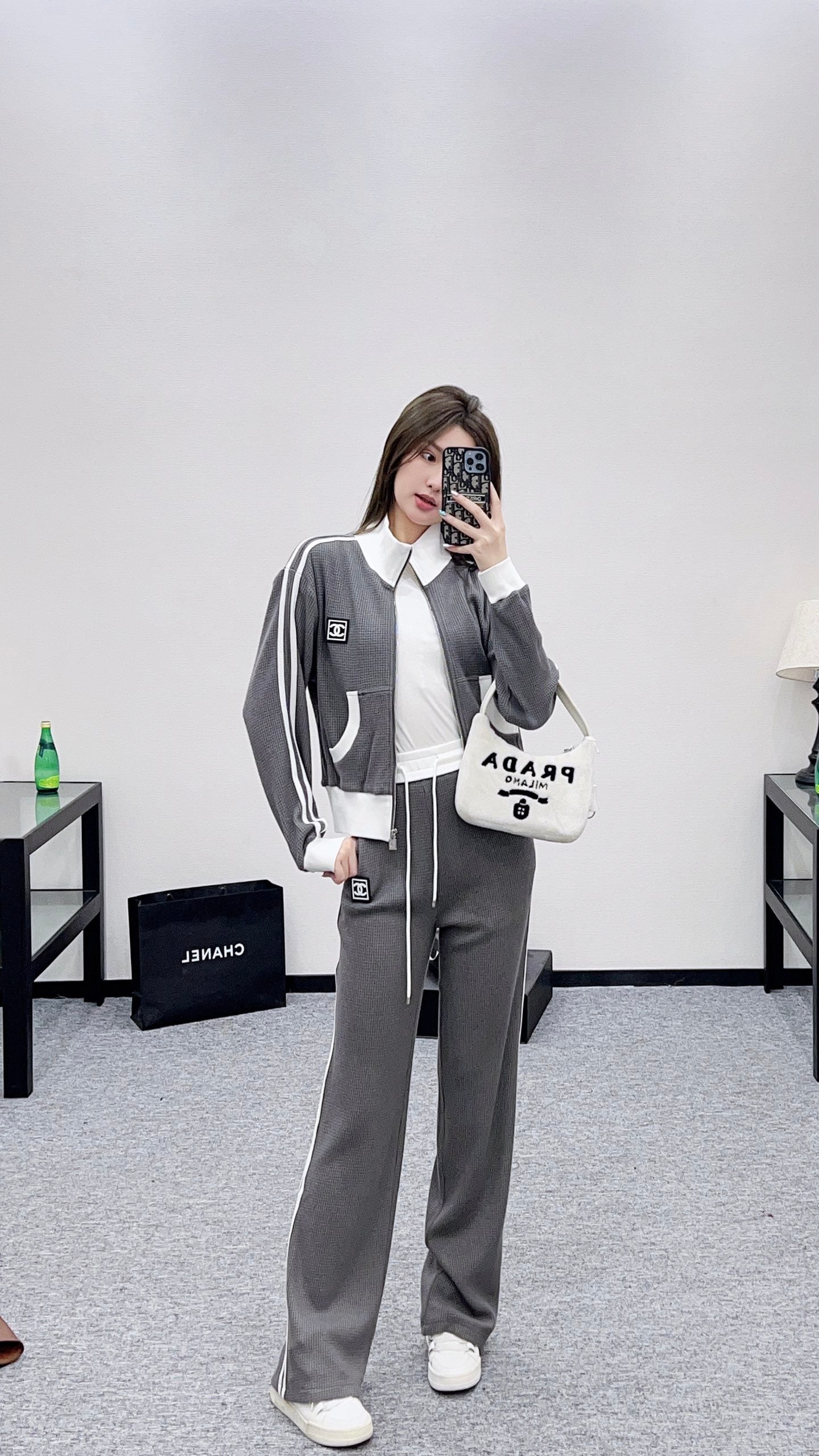 25 Sports jacket+pants set