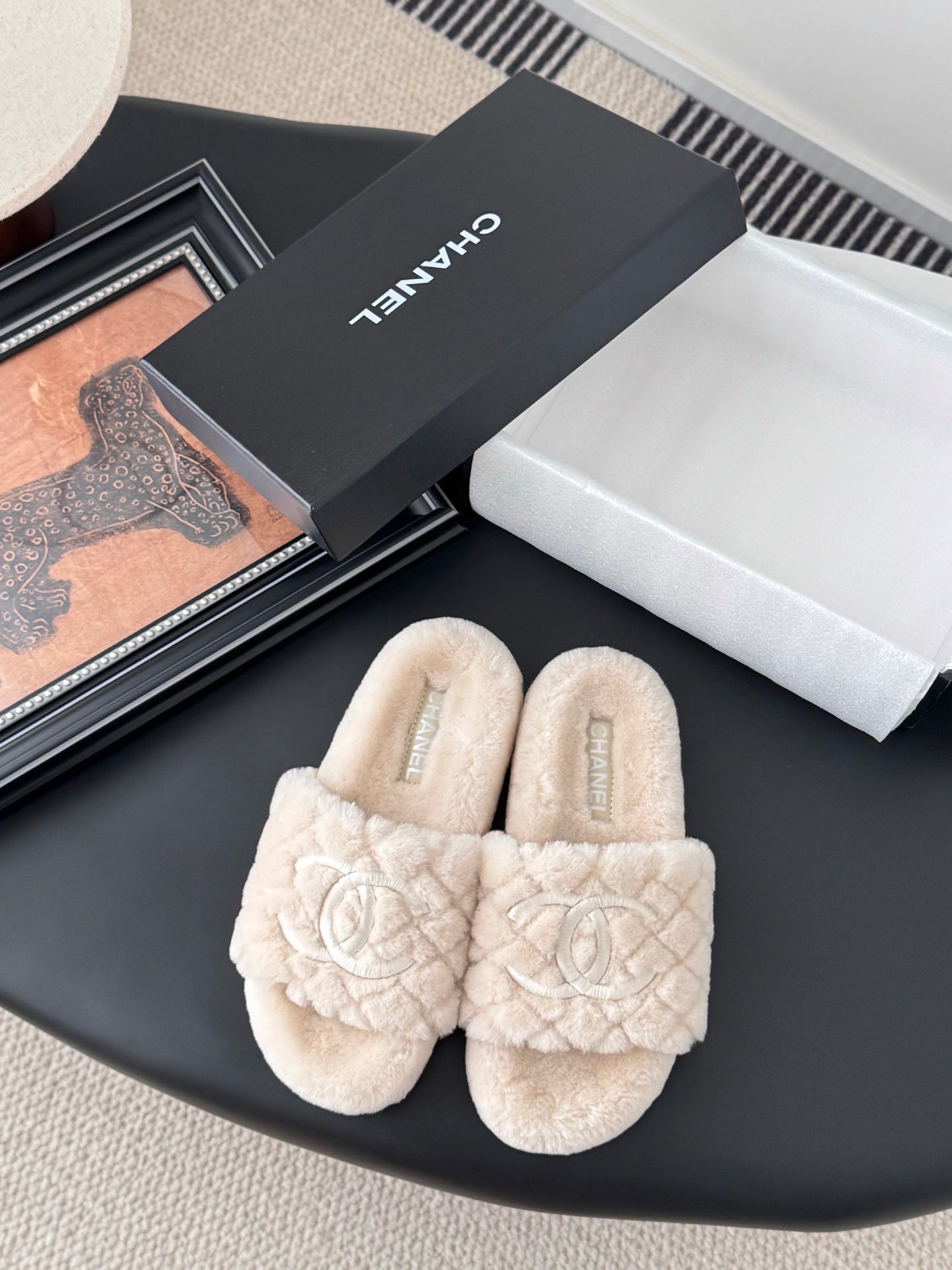 25K new fur slippers