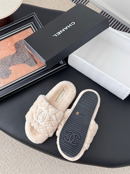 25K new fur slippers