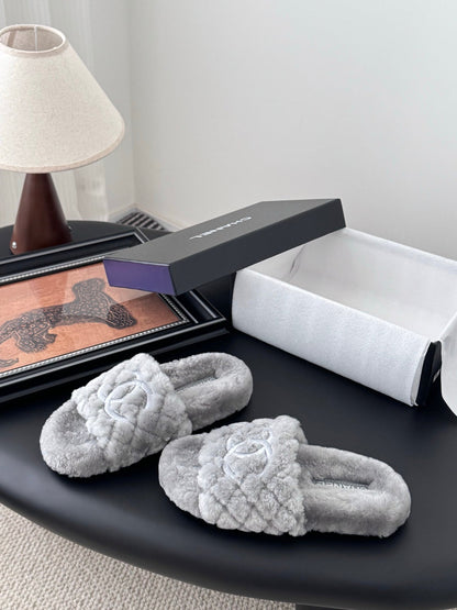 25K new fur slippers