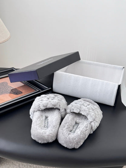 25K new fur slippers
