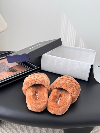 25K new fur slippers