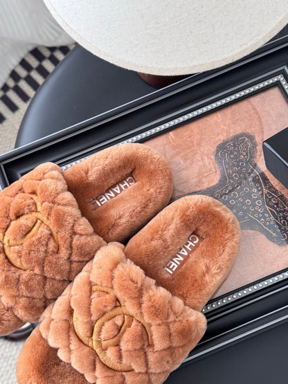 25K new fur slippers