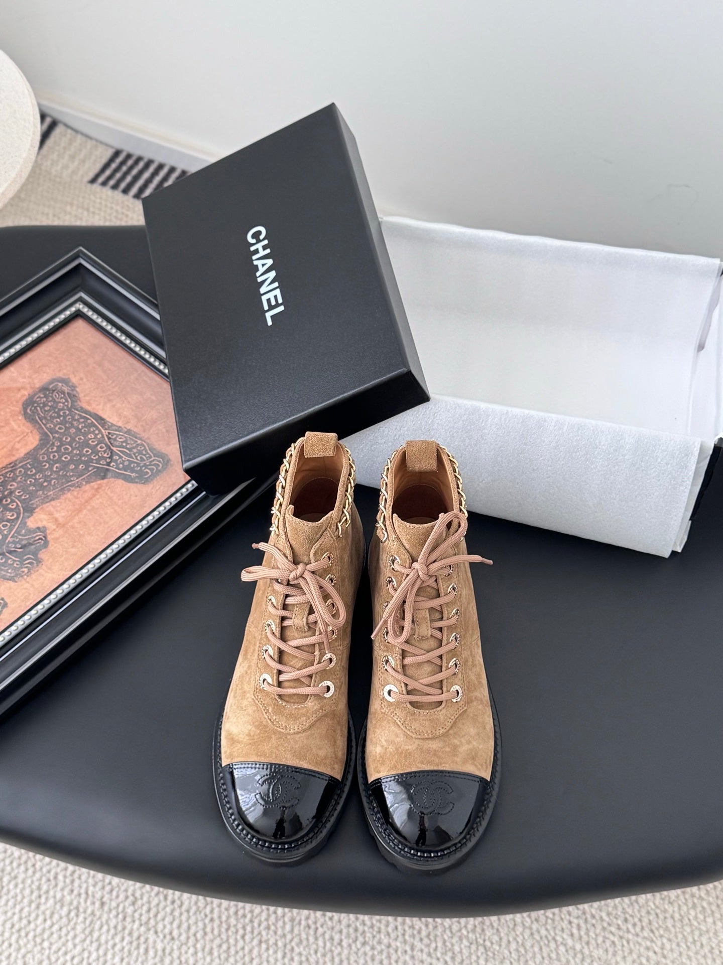 25 New Chain Knight Boots