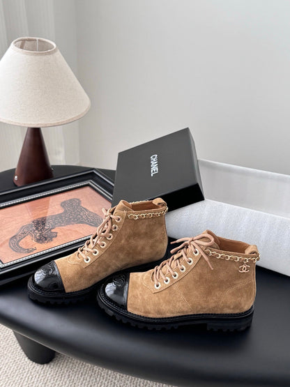 25 New Chain Knight Boots