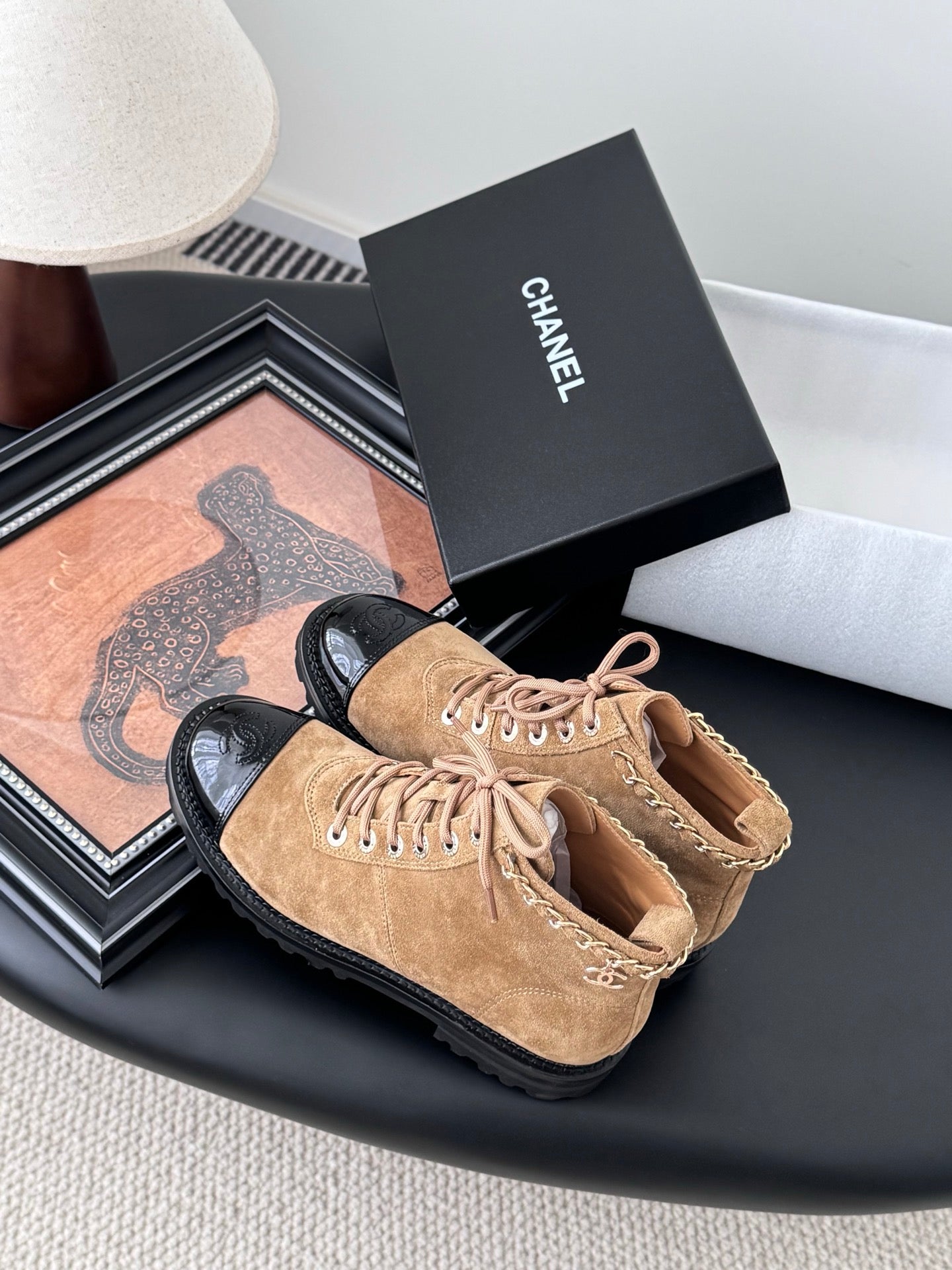 25 New Chain Knight Boots