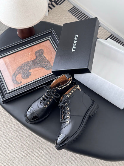 25 New Chain Knight Boots