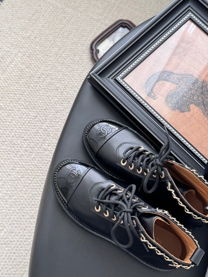 25 New Chain Knight Boots