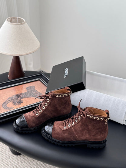 25 New Chain Knight Boots