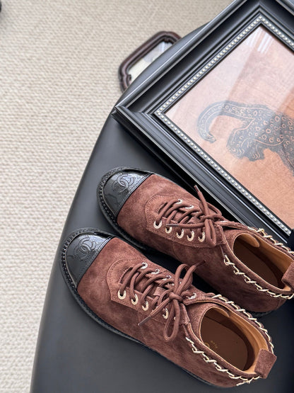 25 New Chain Knight Boots