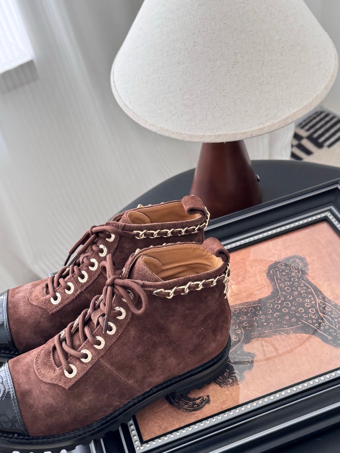 25 New Chain Knight Boots