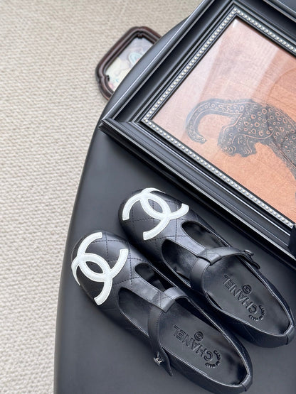 25 Vintage vintage series flat shoes