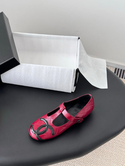 25 Vintage vintage series flat shoes